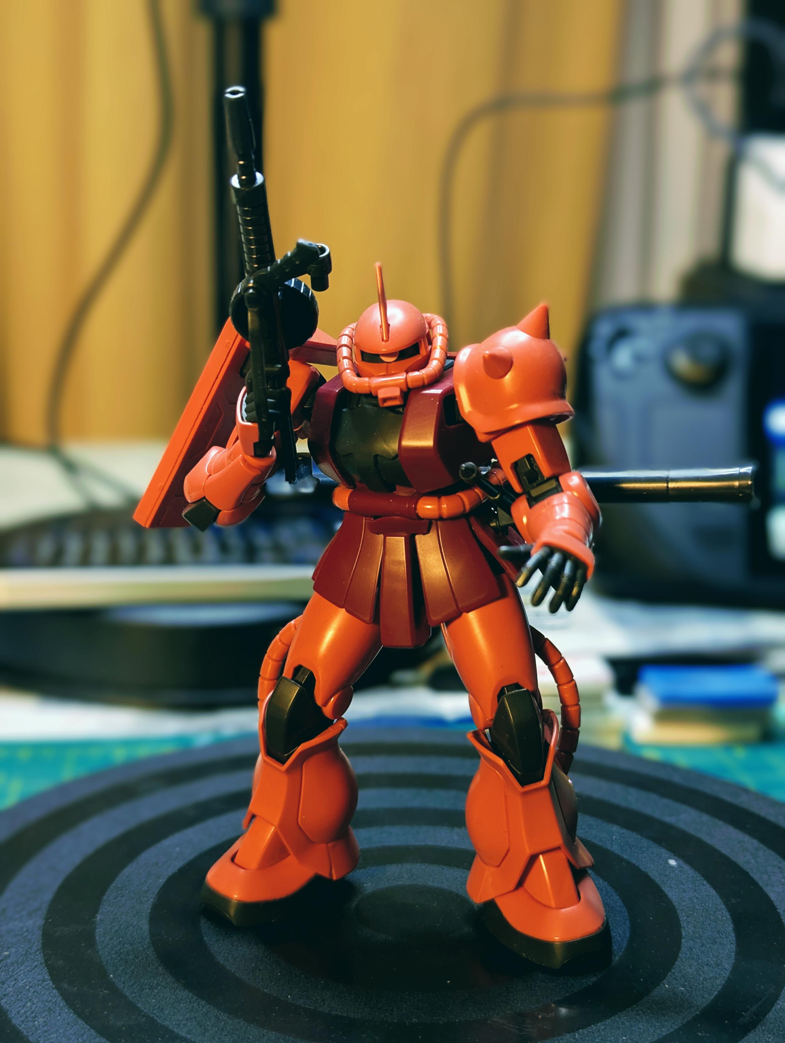 HG Char's Zaku II